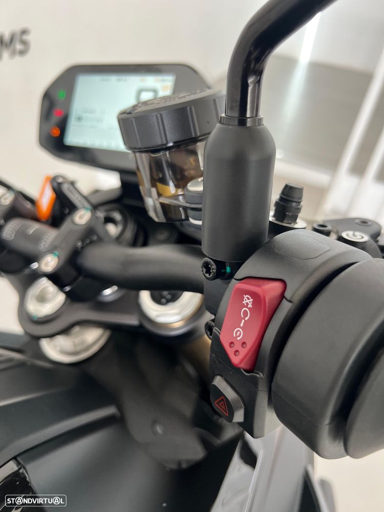 QJ Motor SRK 800 - Valorização de retoma, oferta de equipamento ou crédito sem juros - 32