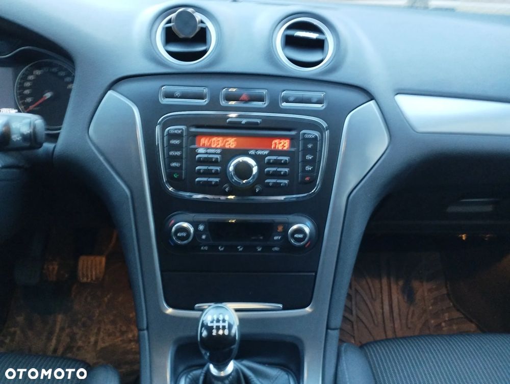 Ford Mondeo 1.6 T Titanium - 6