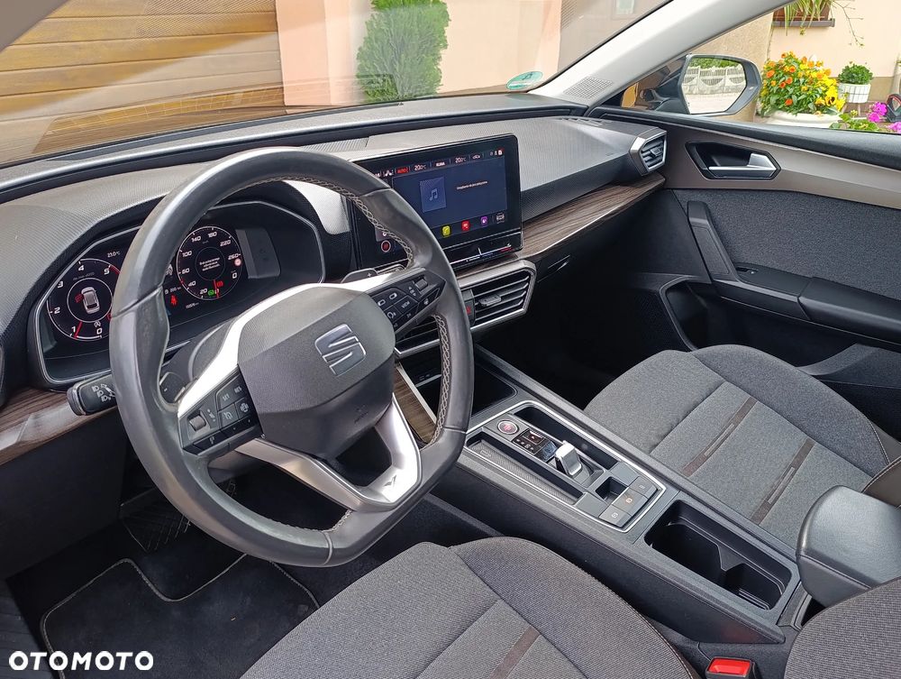 Seat Leon Sportstourer 2.0 TDI Xcellence S&S DSG - 17