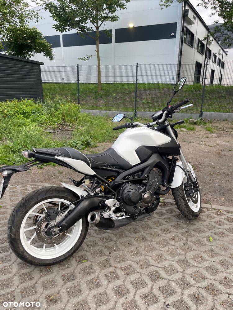 Yamaha MT - 2