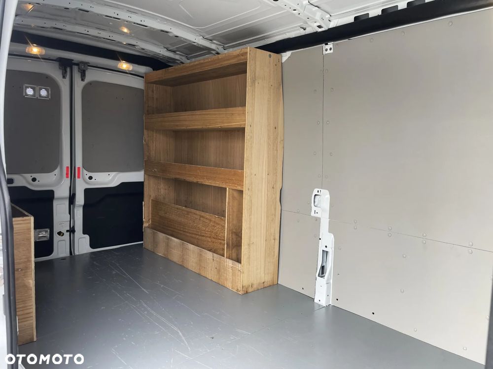 Ford Transit - 5