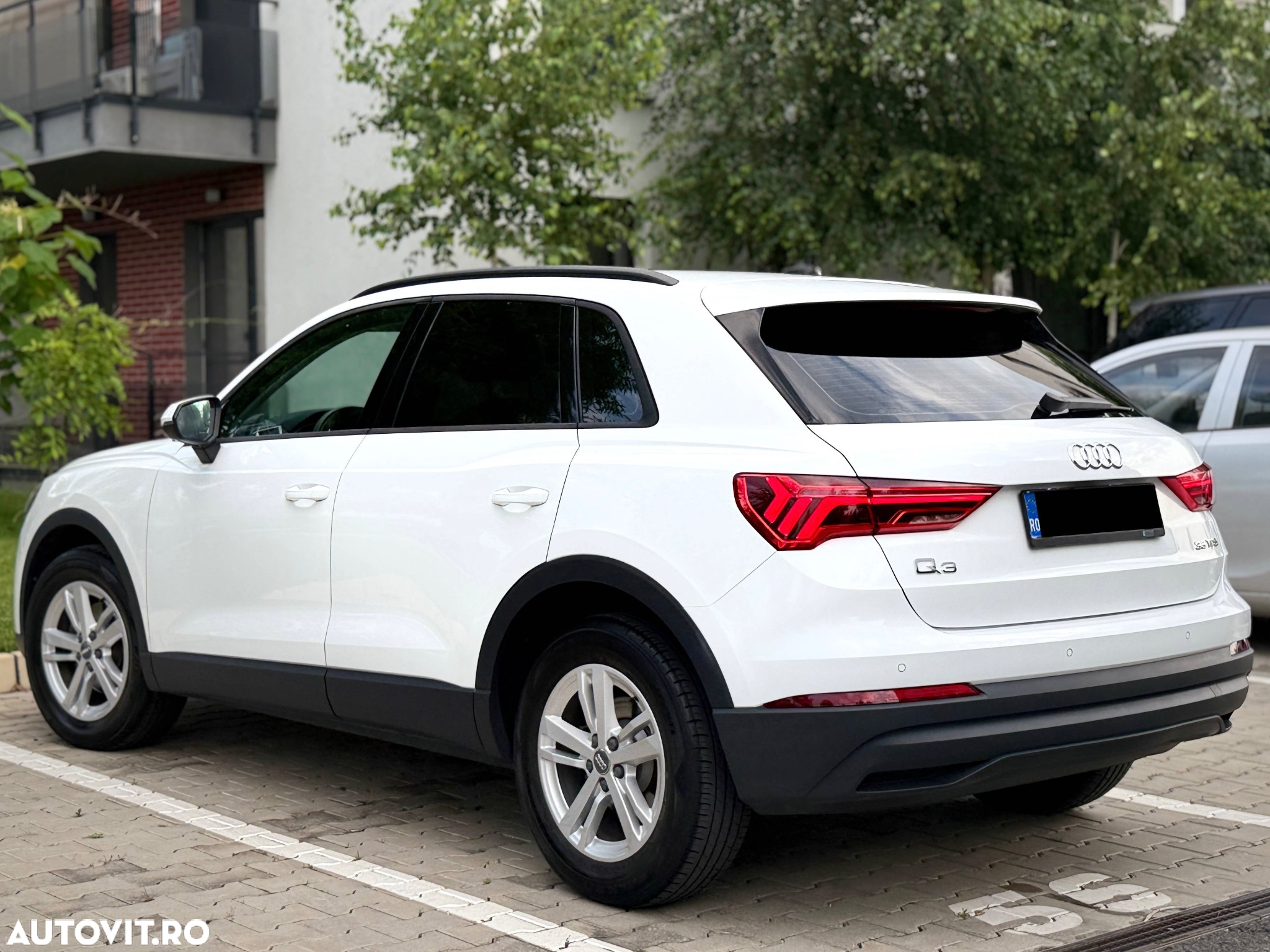 Audi Q3 1.5 35 TFSI S tronic Advanced - 4