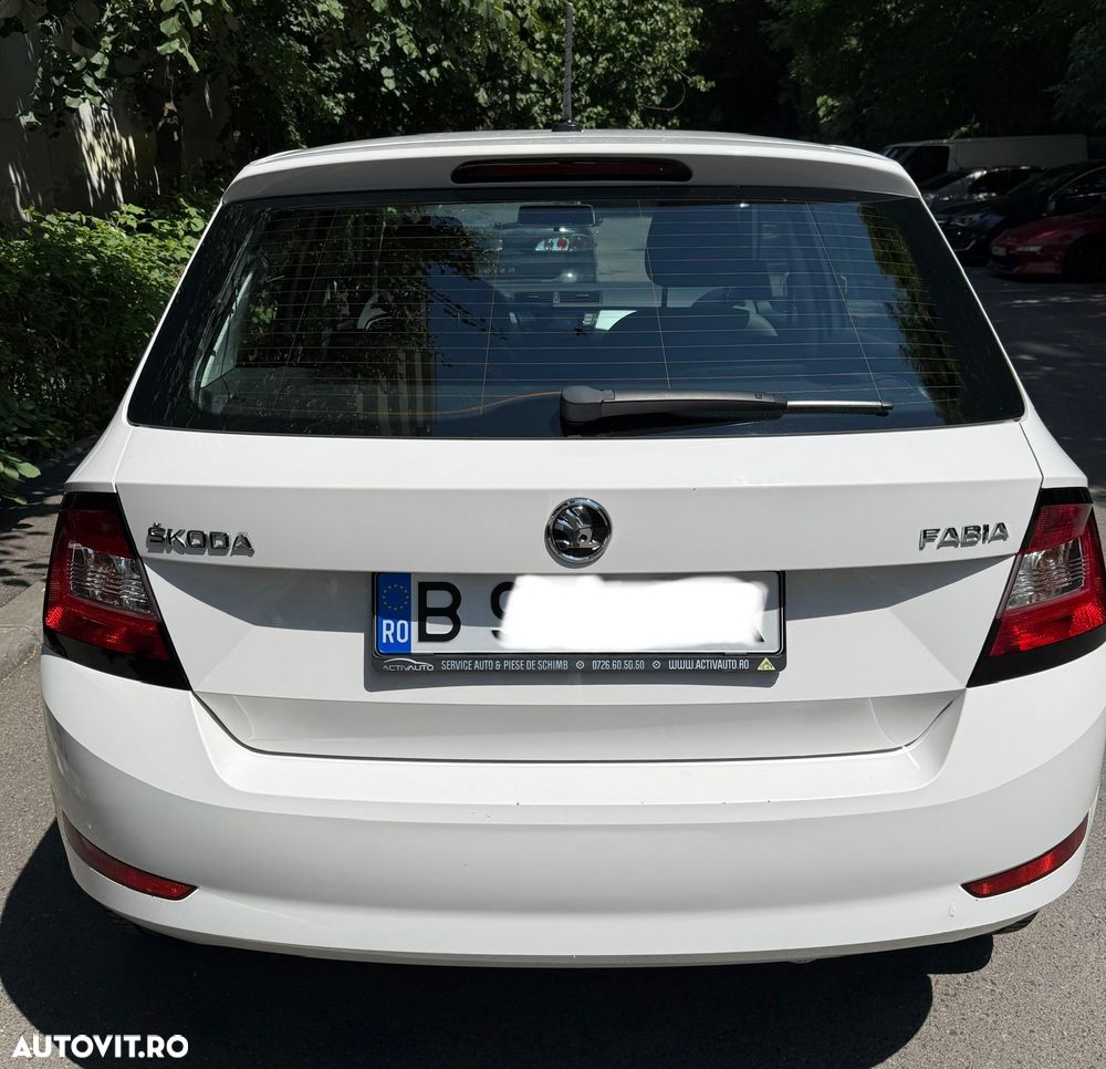 Skoda Fabia 1.0 MPI Style - 6