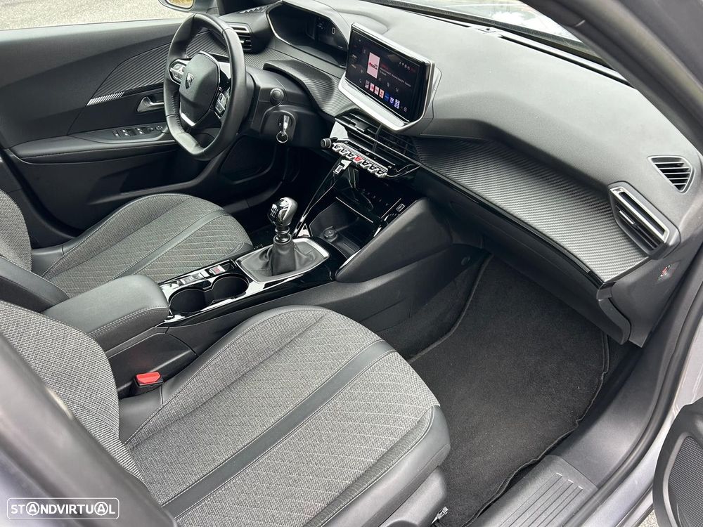 Peugeot 2008 1.2 PureTech Allure Pack - 8