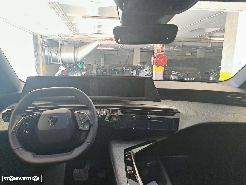 Peugeot 5008 1.2 Hybrid Allure e-DCS6 - 7