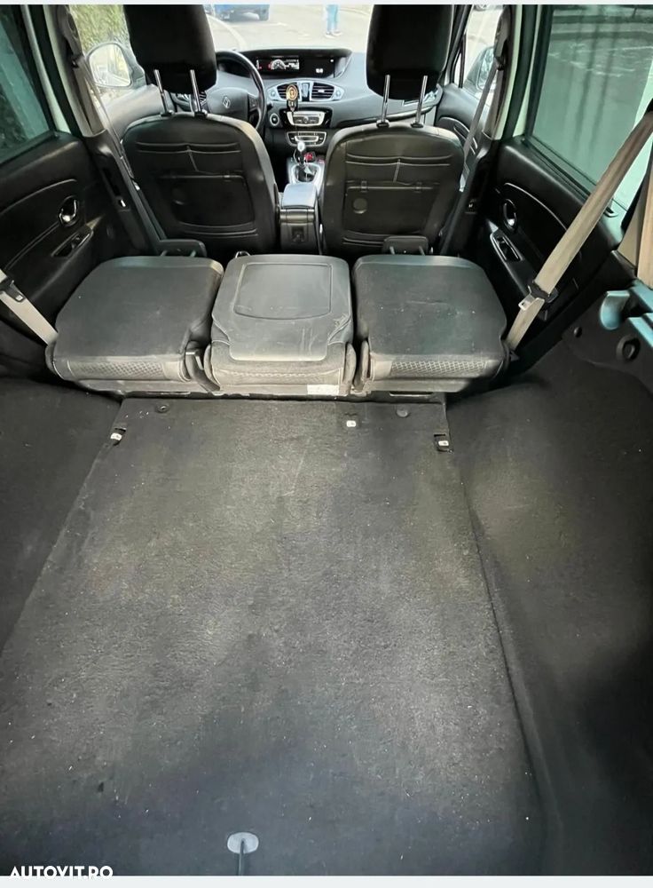 Renault Grand Scenic 1.6 dCi Energy Privilege - 7