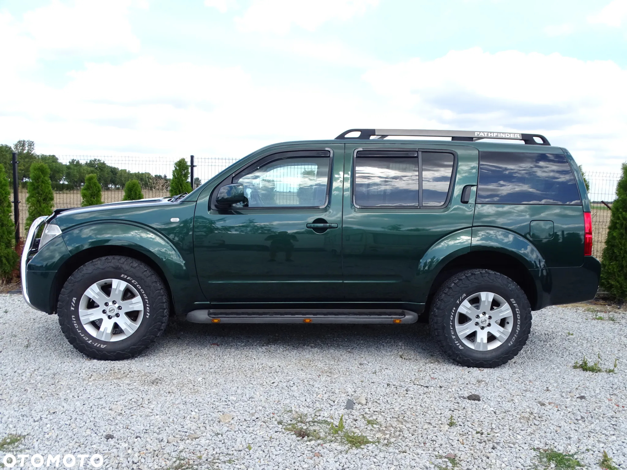 Nissan Pathfinder - 9