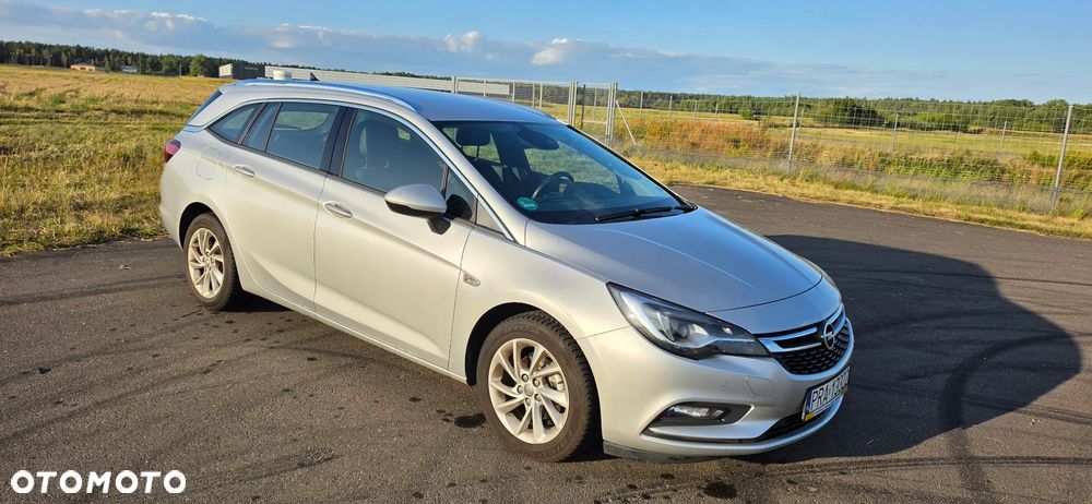 Opel Astra 1.6 D (CDTI) Start/Stop Innovation - 1