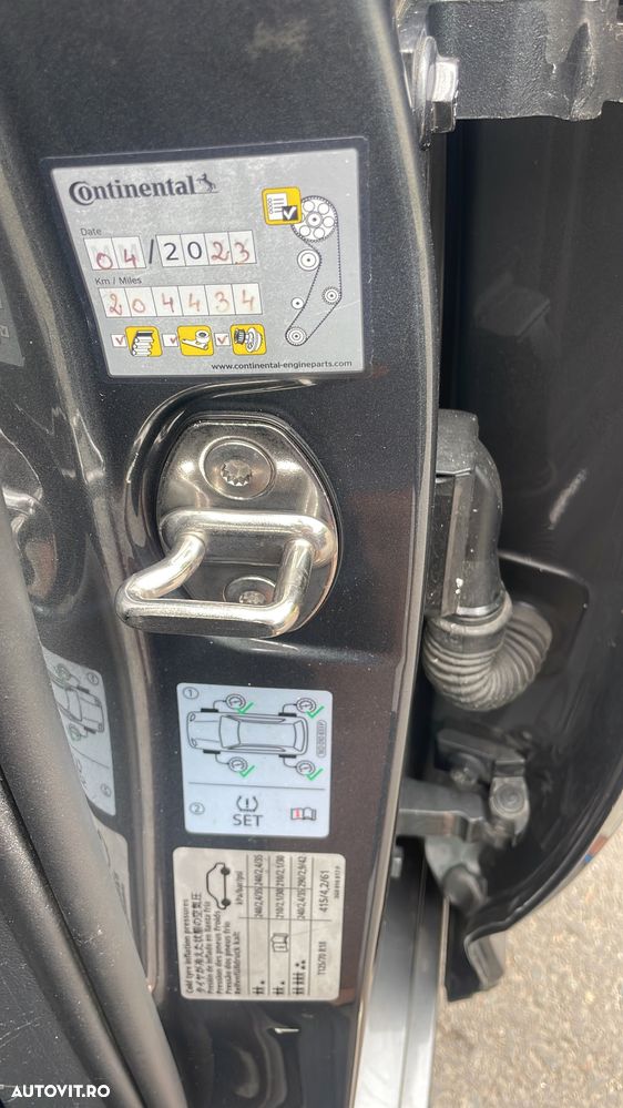 Volkswagen Passat Variant 1.6 TDI BlueMotion Technology DSG Comfortline - 10