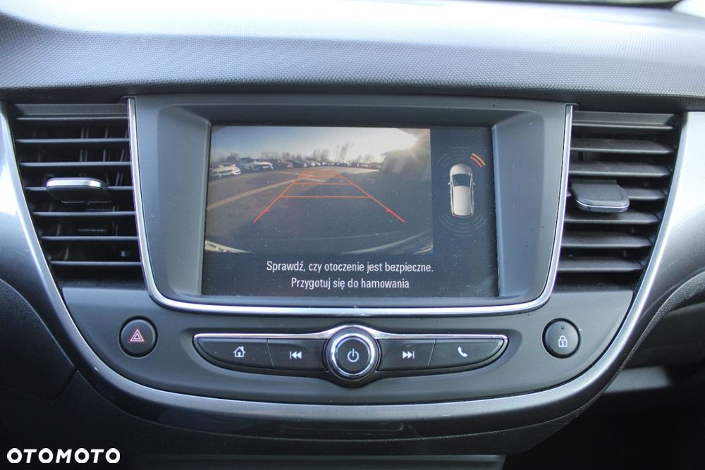 Opel Crossland X - 33