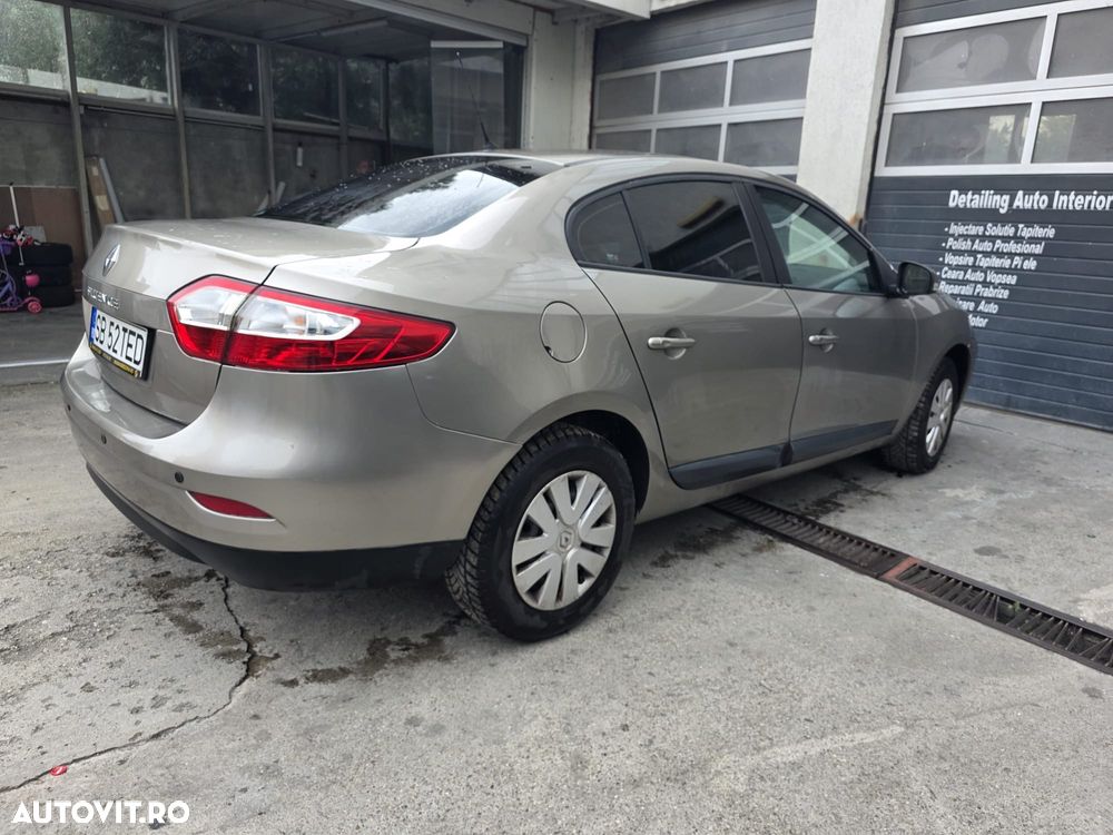 Renault Fluence 1.6 16V Authentique - 7