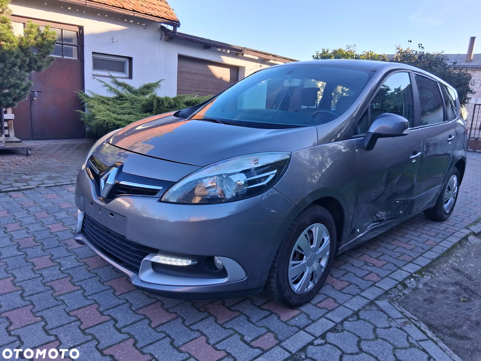 Renault Grand Scenic Gr 1.5 dCi Life - 12