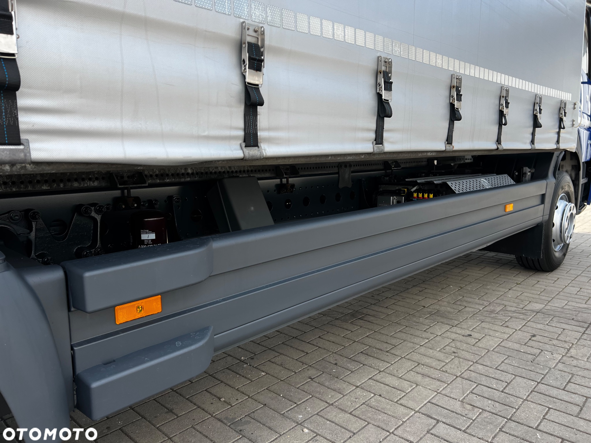 Mercedes-Benz ATEGO - 23