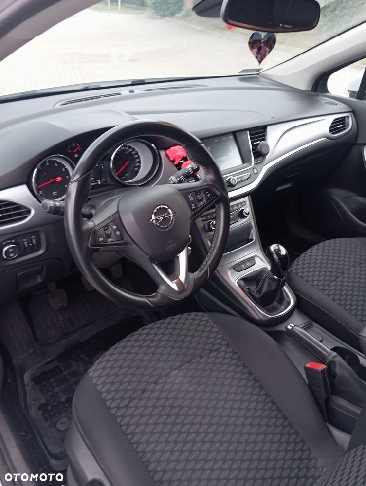 Opel Astra 1.4 T Enjoy - 6