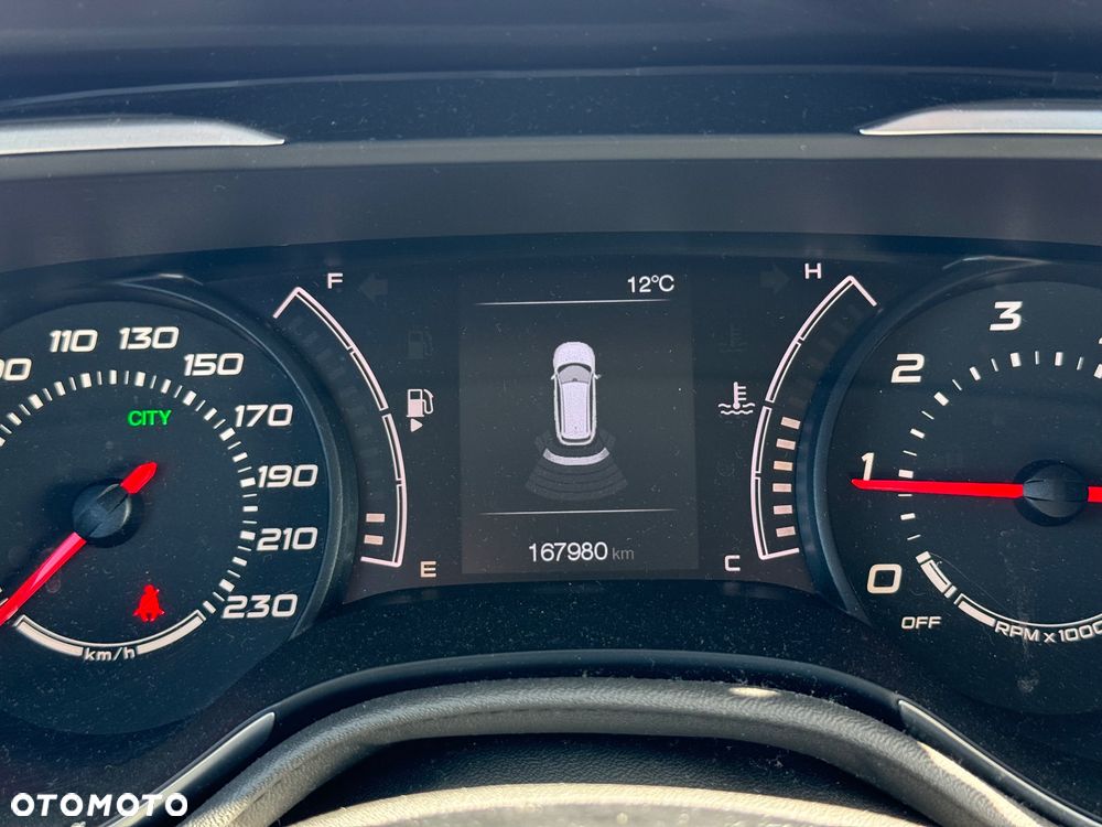 Fiat Tipo 1.6 MultiJet 16v Lounge - 21