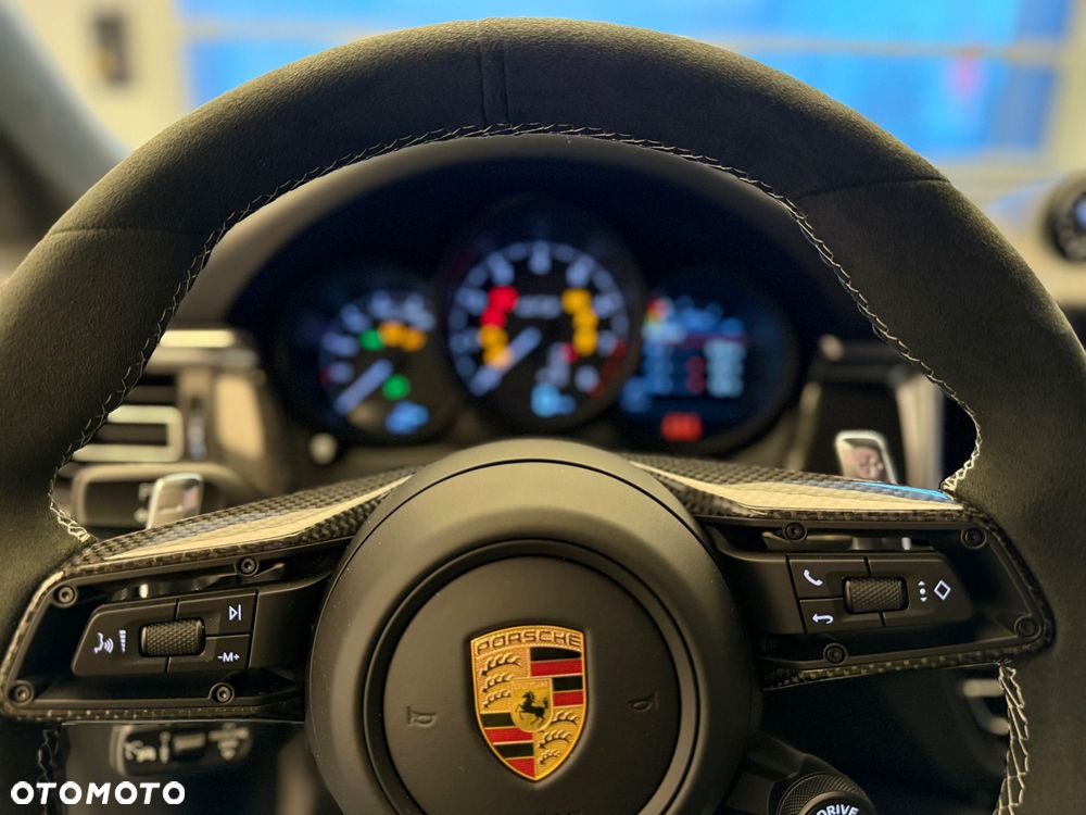 Porsche Macan GTS - 17