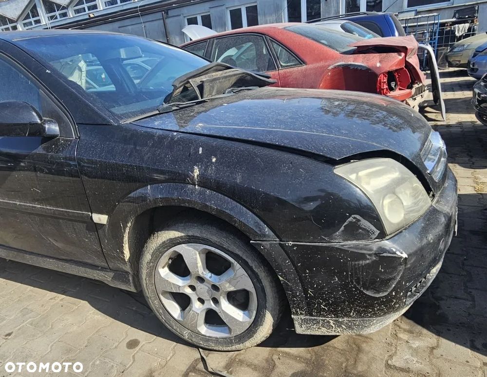 OPEL SIGNUM, kombi 2005r 1,8 B 90 kW / 122 KM (kod lak: Z20R) pojazd na części: maska, zderzak, drzwi, szyby, lusterka, chłodnica ... - 2