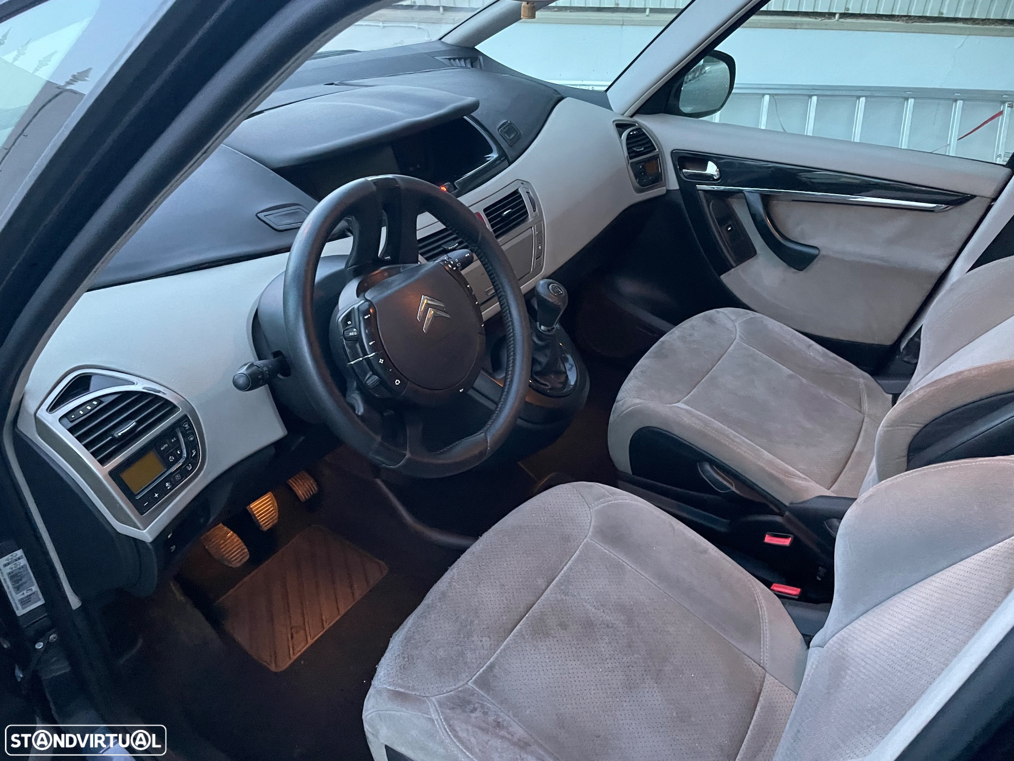 Citroën C4 Grand Picasso - 29