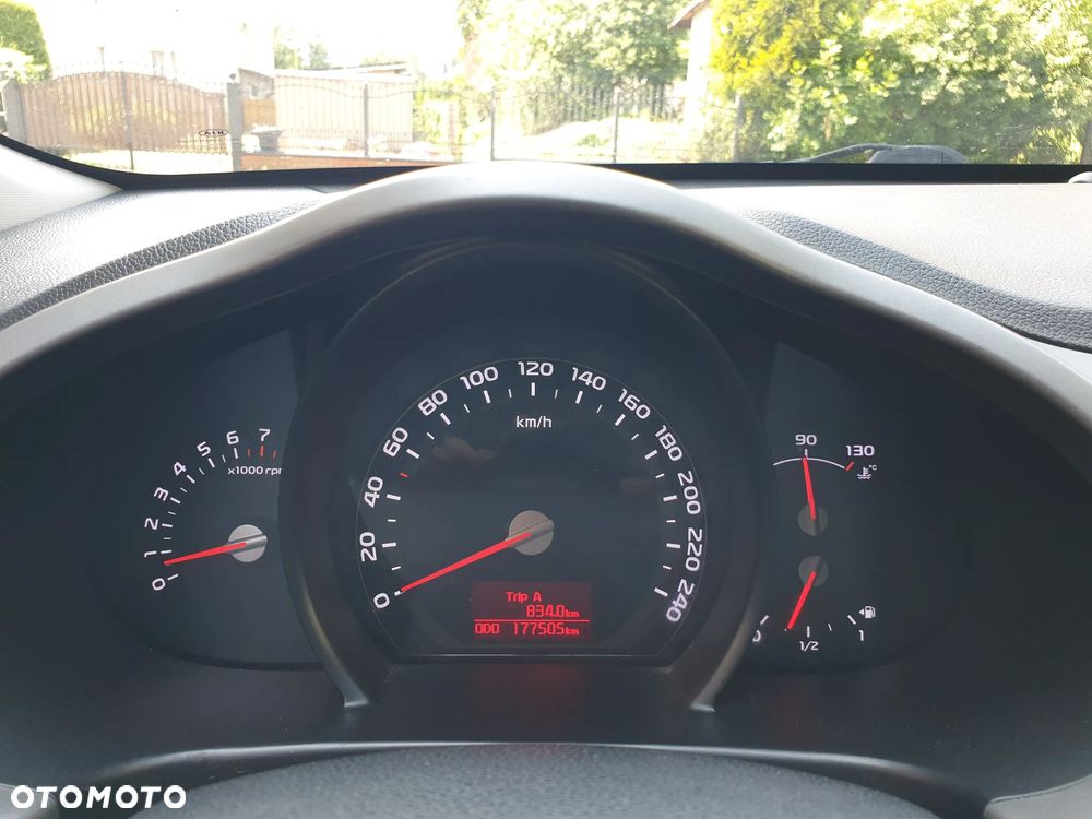 Kia Sportage 1.6 GDI Business Line L 2WD - 23