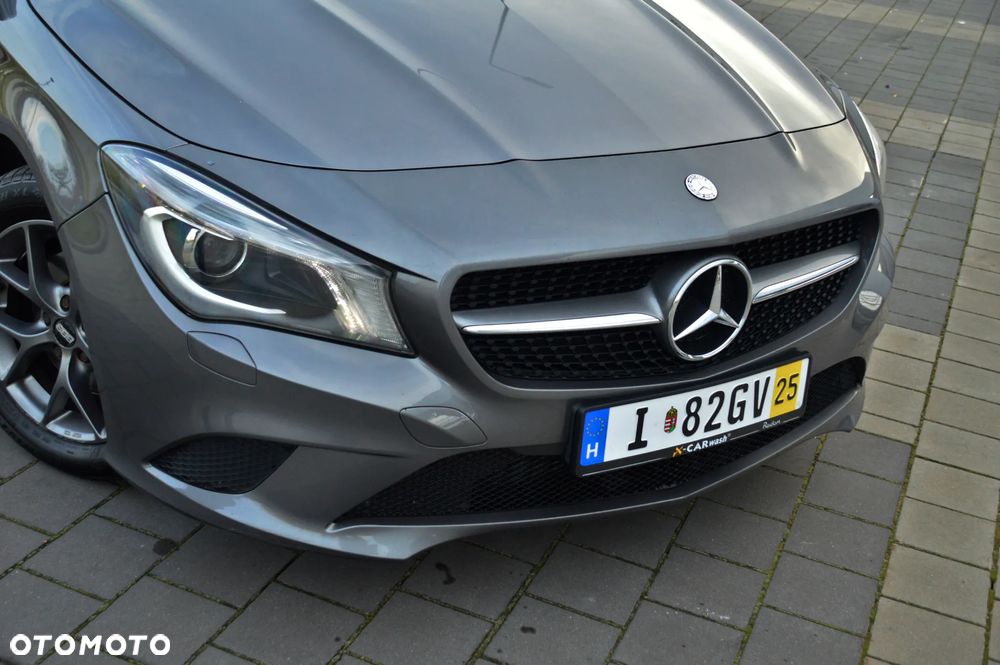 Mercedes-Benz CLA - 13