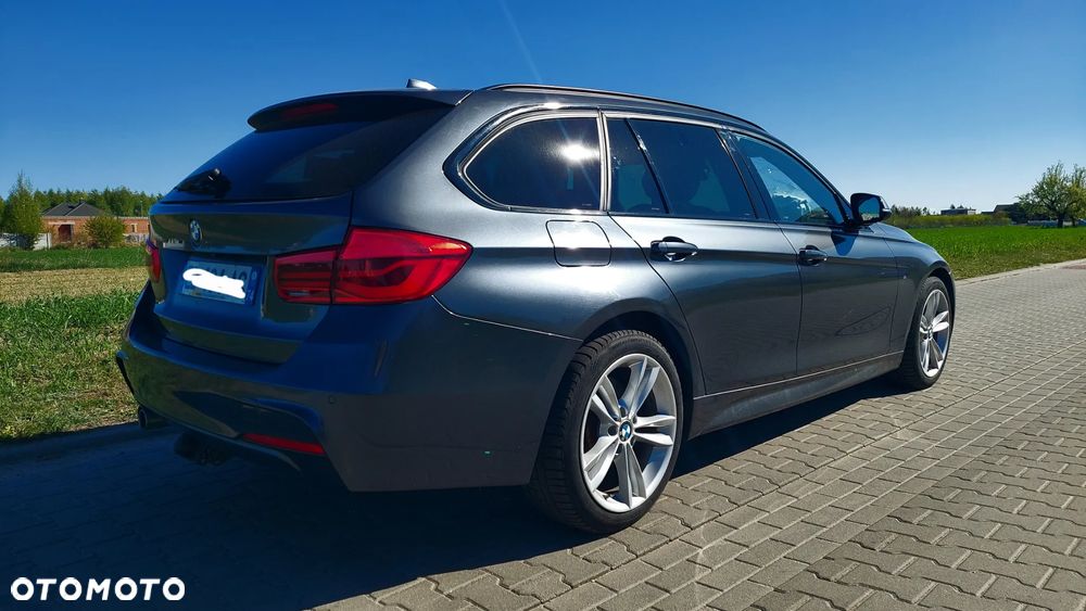 BMW Seria 3 330d xDrive Edition M Sport Shadow - 2