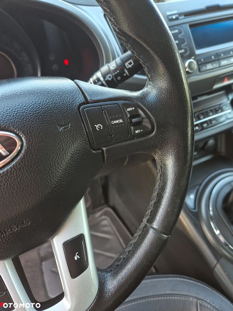 Kia Sportage 2.0 CRDI 4WD Dream-Team Edition - 38