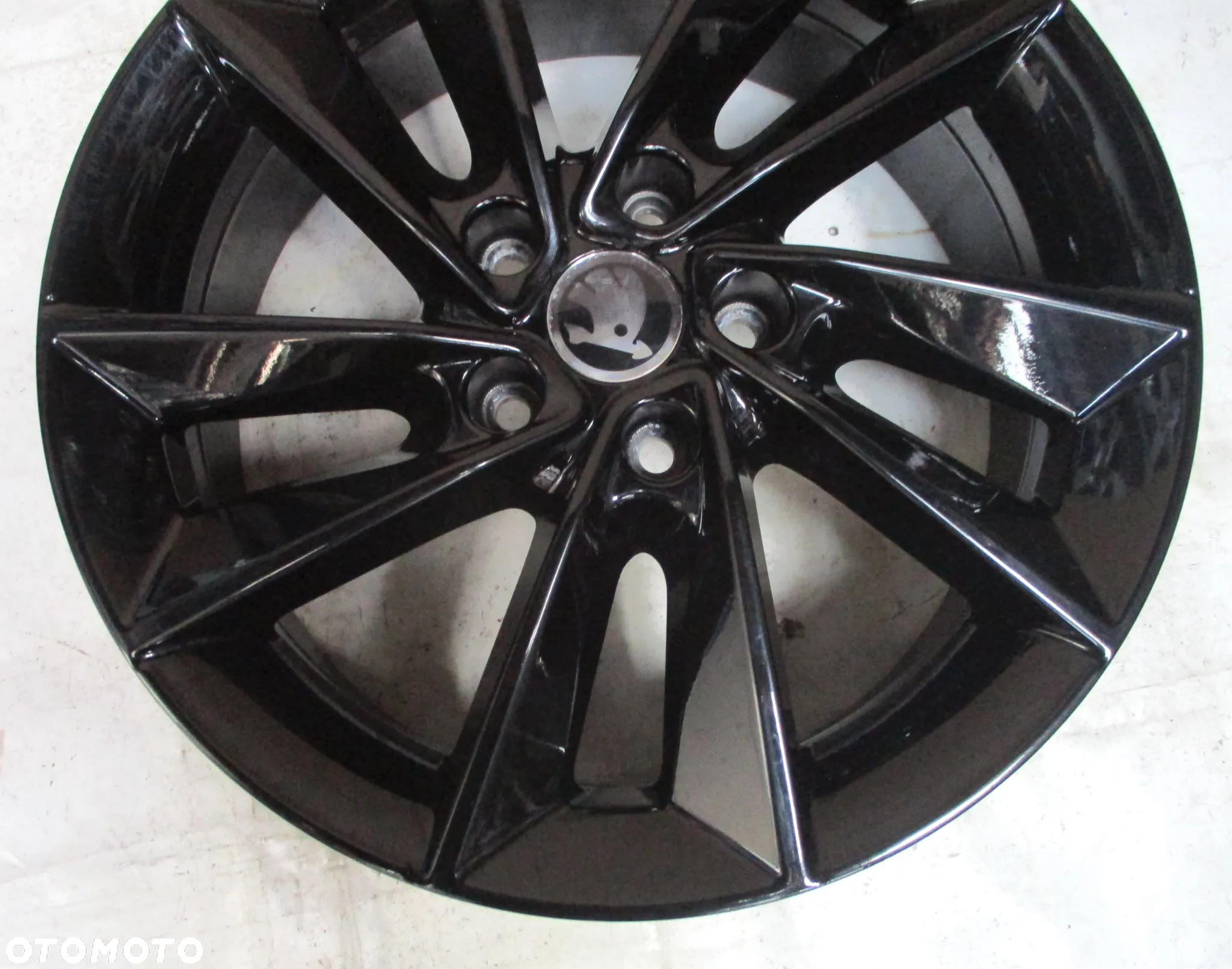 FELGI ALUMINIOWE 17 SKODA KODIAQ KAROQ ET38 - 9