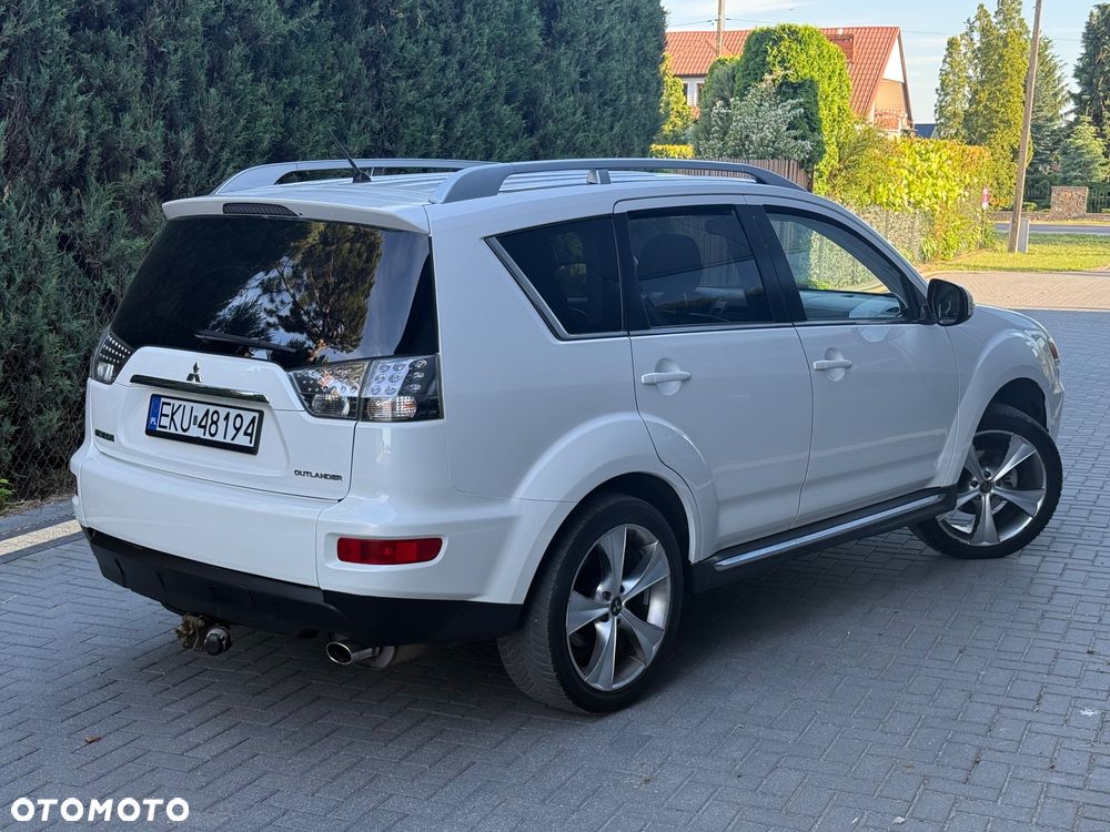 Mitsubishi Outlander 2.0 2WD Inform - 6