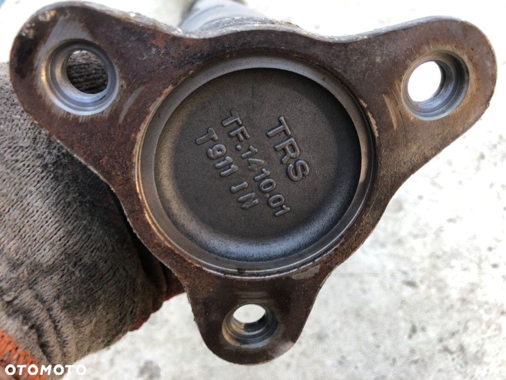 WAŁ NAPĘDOWY TYŁ  IVECO DAILY VI Autobus 2014 - 2022 50C16 115 kW [156 KM] olej napędowy 2019 - - 8