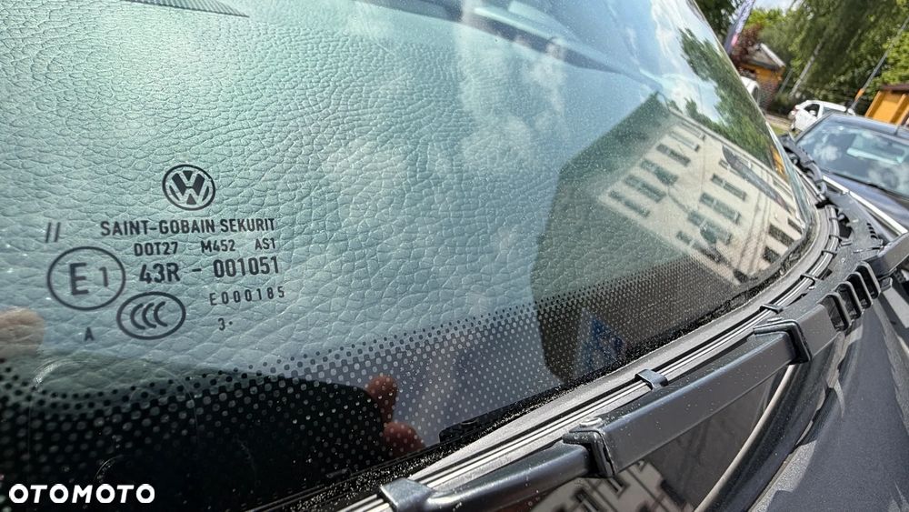 Volkswagen Multivan - 19
