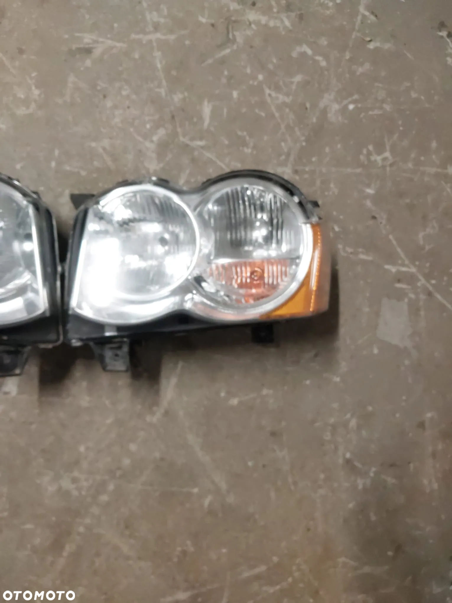 jeep grand cherokee wk lift lampy przod usa - 5