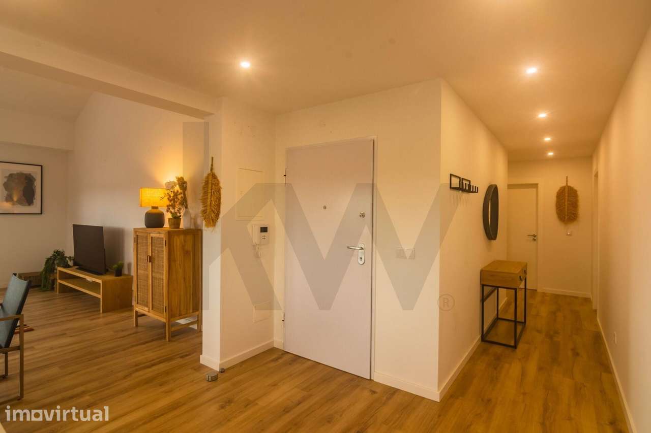 Apartamento T3 Novo no Último Andar com Vista para a Serra de Montejun - Grande imagem: 3/30