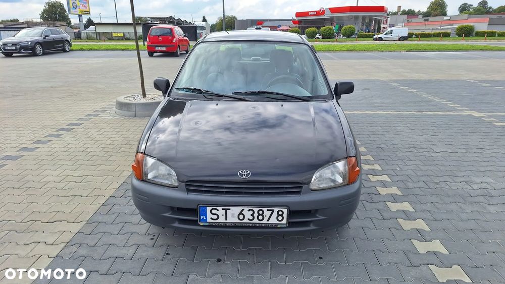 Toyota Starlet 1.4 XLi - 4