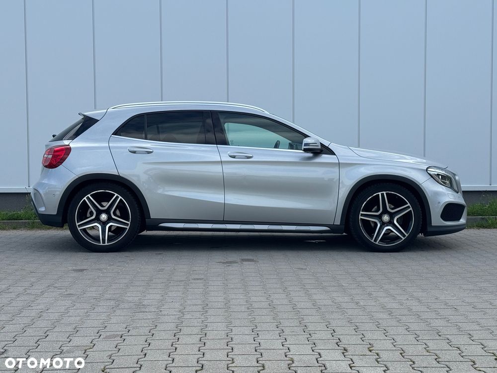 Mercedes-Benz GLA - 5