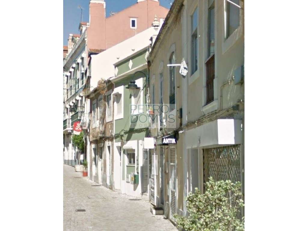 PREDIO COM RENTABILIDADE - Grande imagem: 2/6