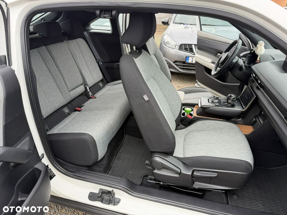 Mazda MX-30 - 7