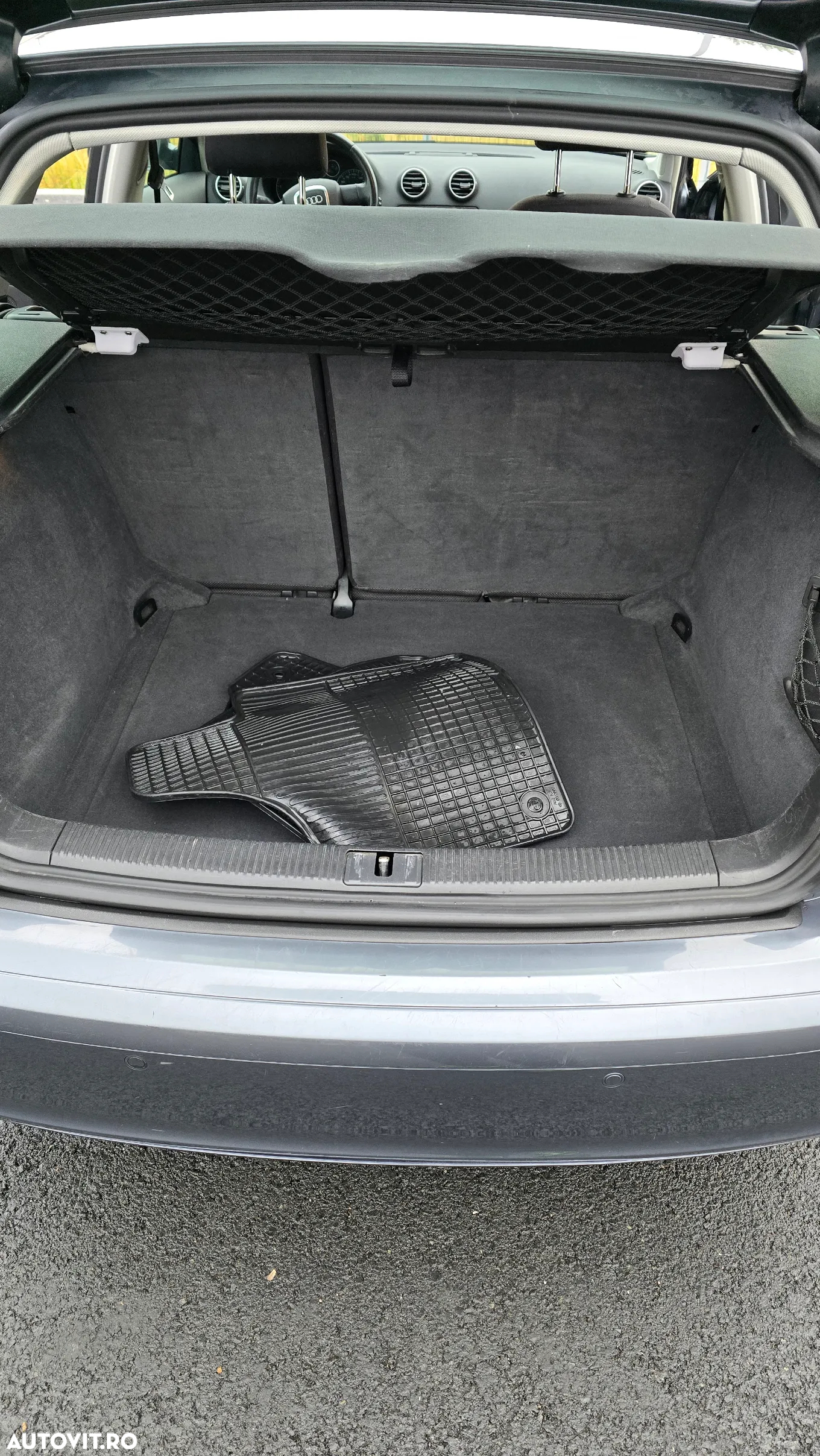 Audi A3 2.0 TDI Sportback DPF (DSG) S tronic Ambiente - 9
