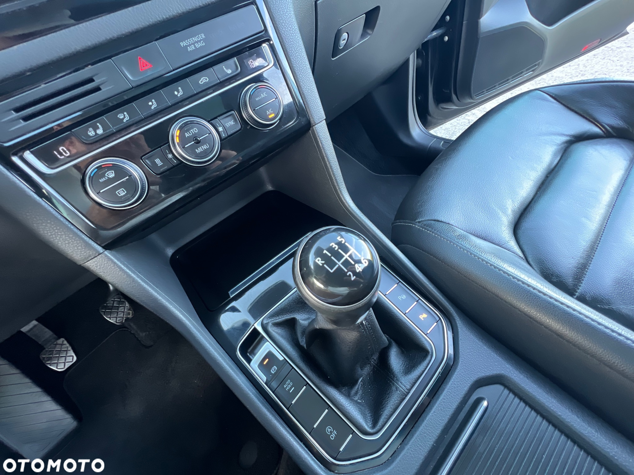 Volkswagen Golf Sportsvan - 39