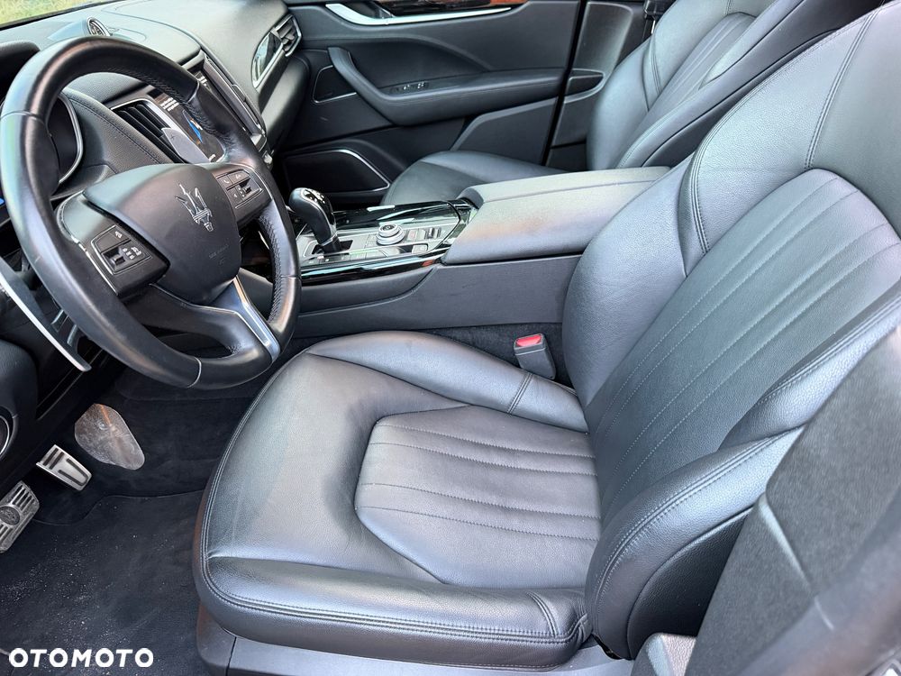 Maserati Levante - 28