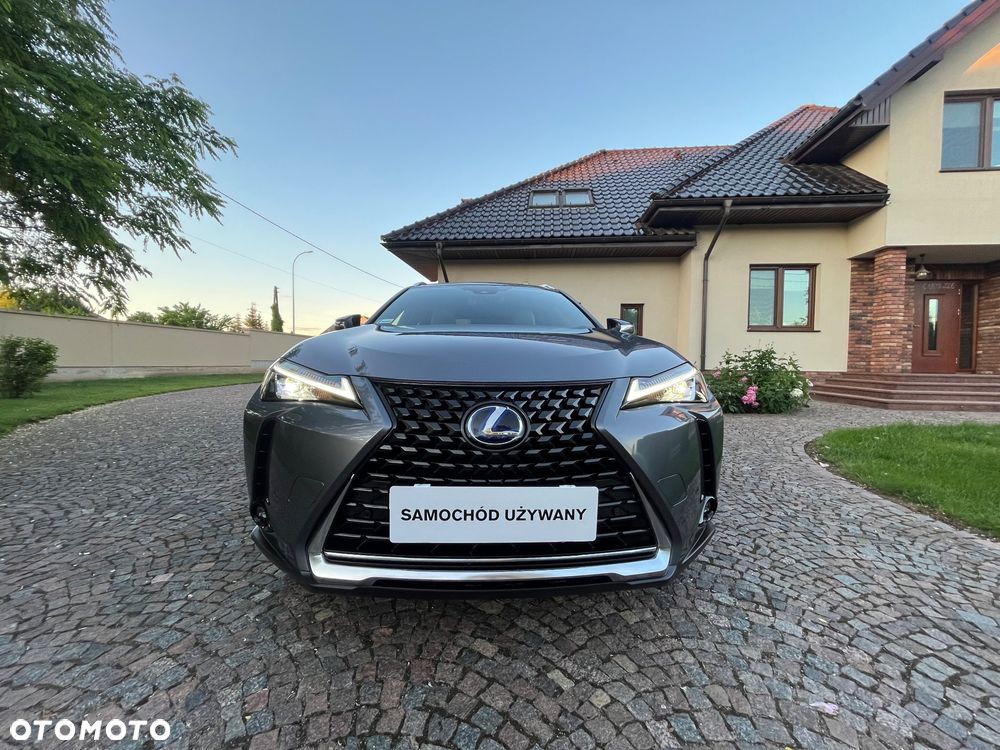 Lexus UX 250h Elegance 2WD - 1