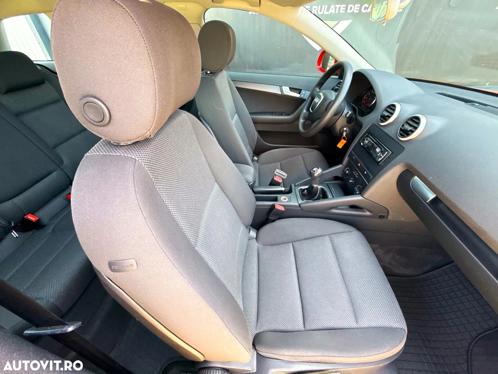 Audi A3 Sportback 1.6 Ambiente - 19