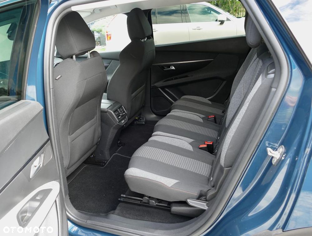 Peugeot 5008 1.2 PureTech Access S&S - 31