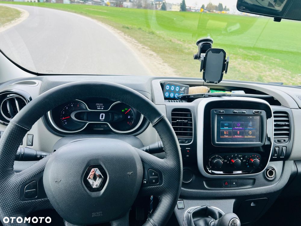 Renault Trafic - 21