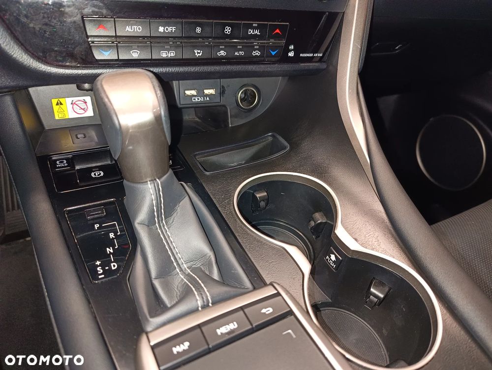 Lexus RX - 13