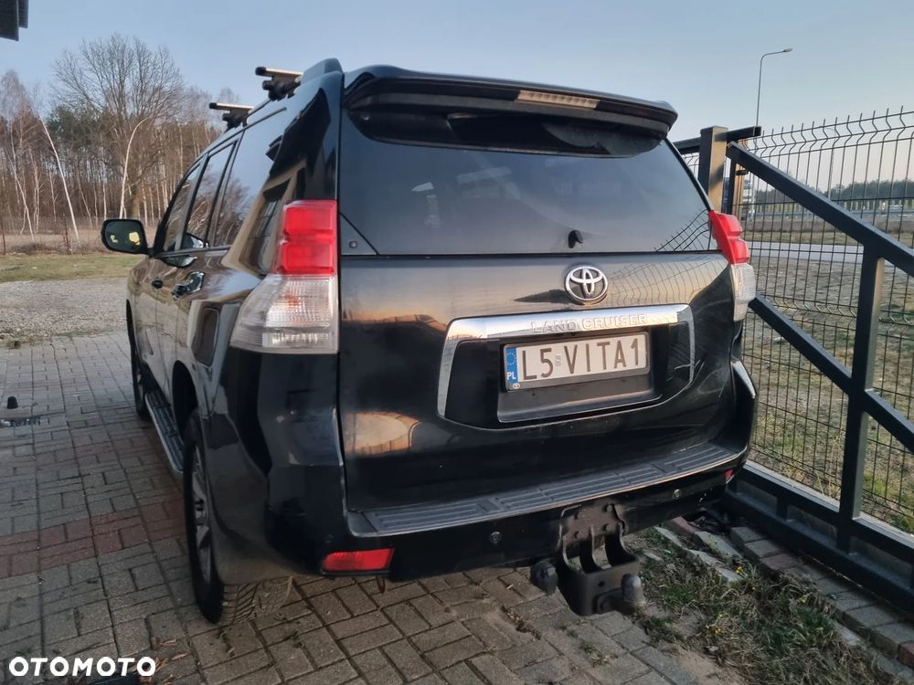 Toyota Land Cruiser LC 3.0 D-4D Prestige - 4