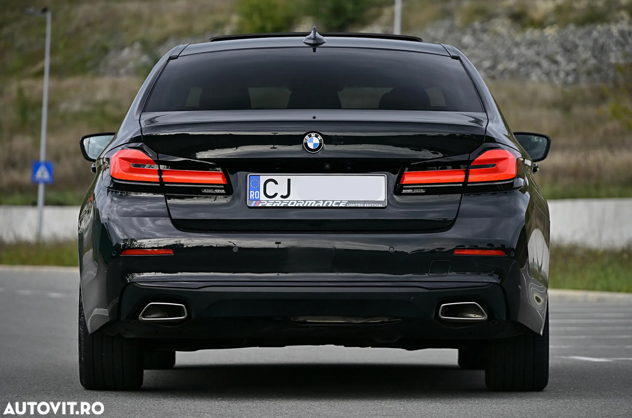 BMW Seria 5 530d xDrive Aut. Luxury Line - 3