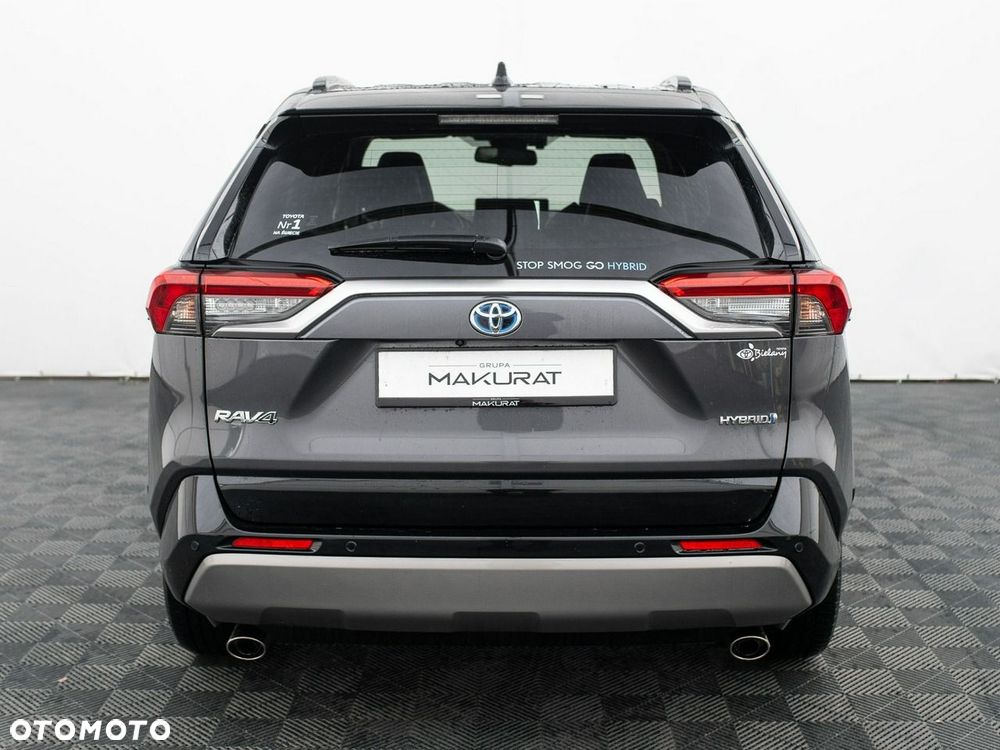 Toyota RAV4 - 9