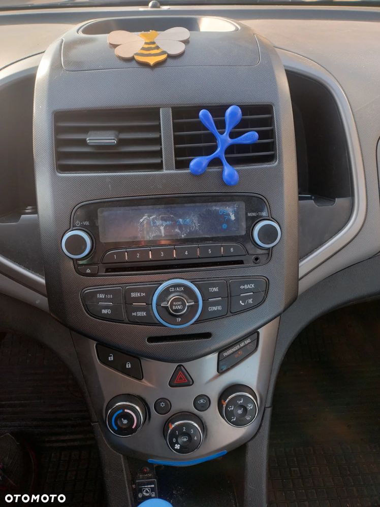 Chevrolet Aveo 1.6 LTZ - 12