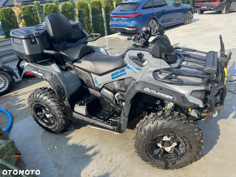 Can-Am Outlander Max - 2