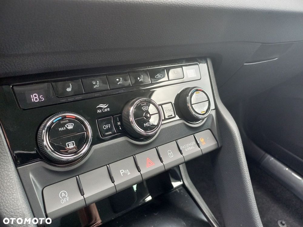 Skoda Karoq 1.5 TSI ACT Drive DSG - 16